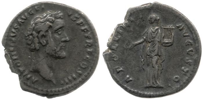 реверс RIC III Antoninus Pius 126