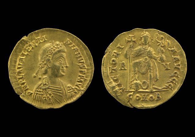 реверс RIC X Valentinian III 2018