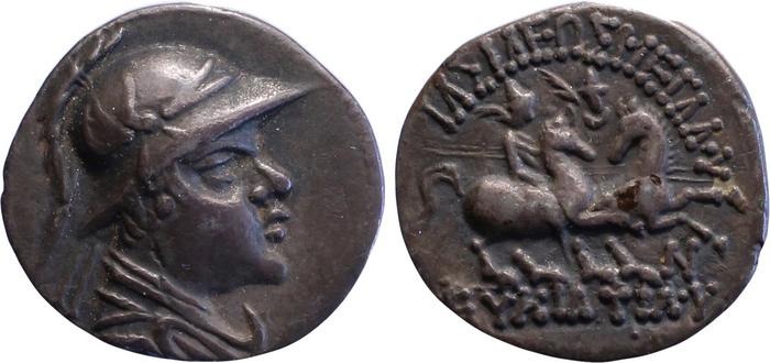 Bactrian and Indo-Greek Coinage Eucratides I 8.10, Британский музей