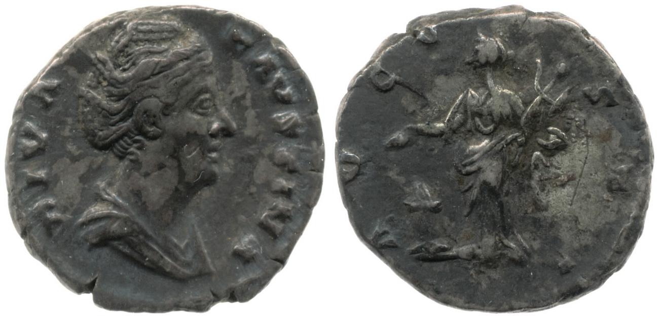 аверс RIC III Antoninus Pius 370