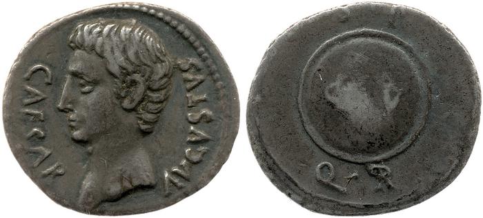 реверс RIC I (second edition) Augustus 43B