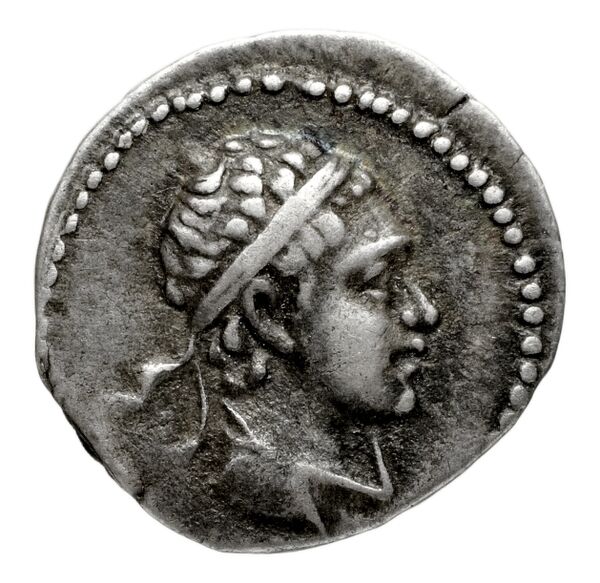 Bactrian and Indo-Greek Coinage Euthydemus II 4.2, аверс, BnF (BIGR)