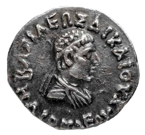 Bactrian and Indo-Greek Coinage Heliocles II 8.6, аверс, bnf-bigr