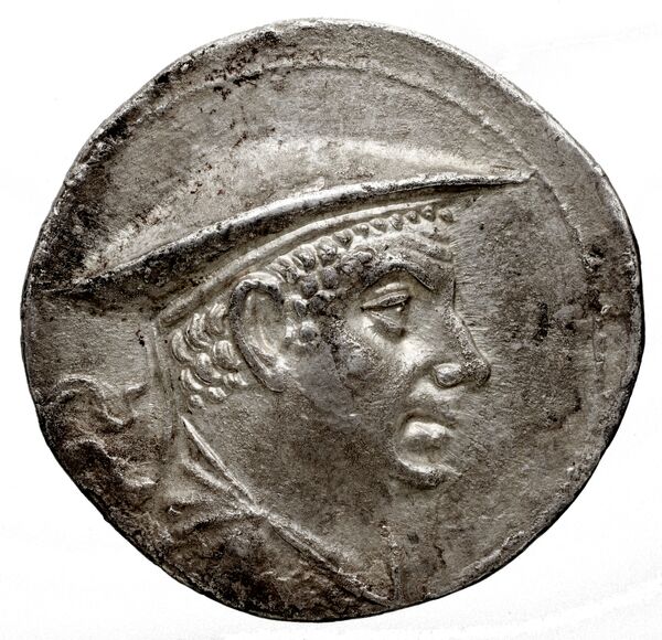 Bactrian and Indo-Greek Coinage Antimachus I 3.1, аверс, bnf-bigr