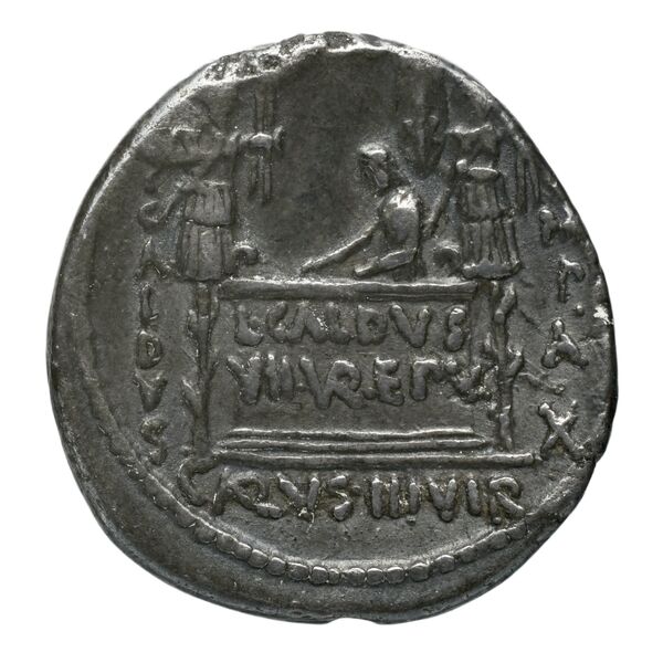 RRC 437/4a, реверс, BnF (CRRO)