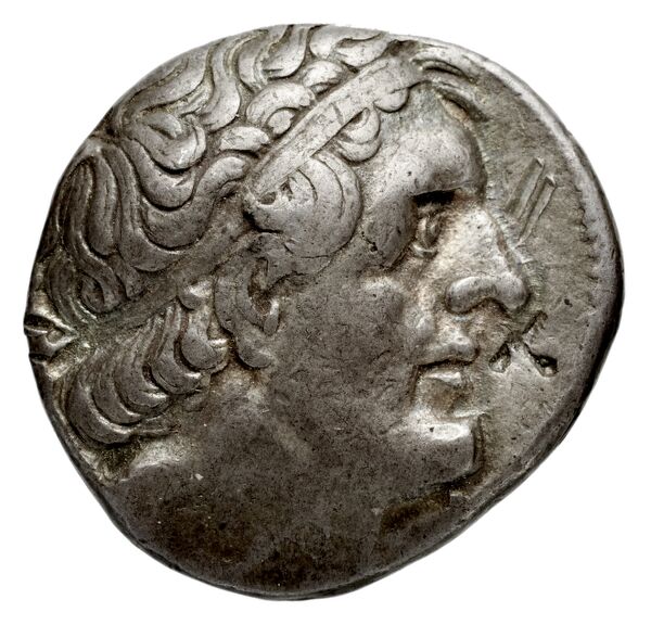 Coins of the Ptolemaic Empire Vol. I, Part 1, no. 552, аверс, BnF (HRC)