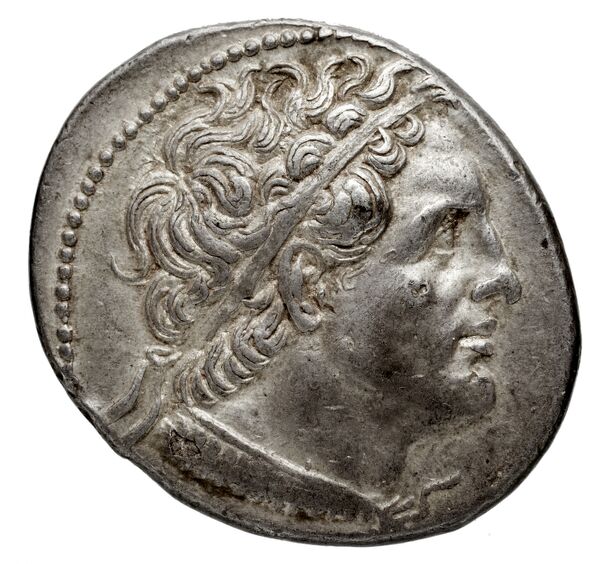 Coins of the Ptolemaic Empire Vol. I, Part 1, no. 853, аверс, BnF (HRC)
