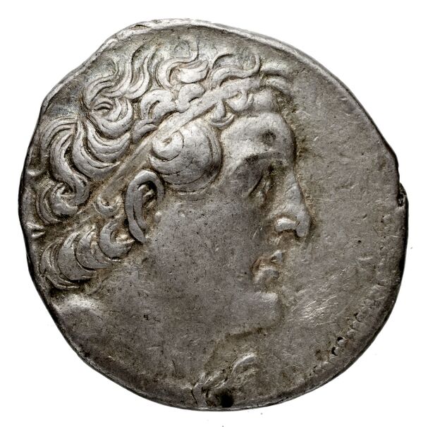 Coins of the Ptolemaic Empire Vol. I, Part 1, no. 521, аверс, BnF (HRC)