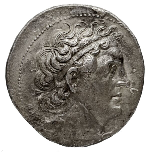 Coins of the Ptolemaic Empire Vol. I, Part 1, no. 461, аверс, BnF (HRC)