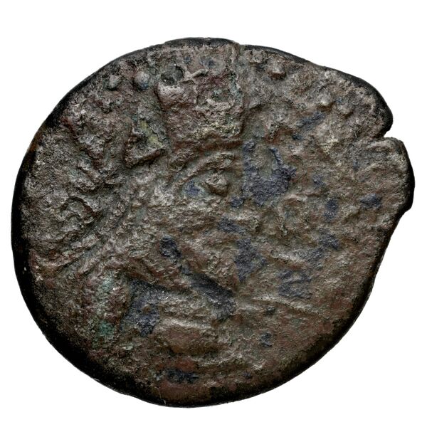 Maga of Characene Charax Spasinou BMC Characene pl. 45, 4 - 46, 16, аверс, BnF (IRIS)