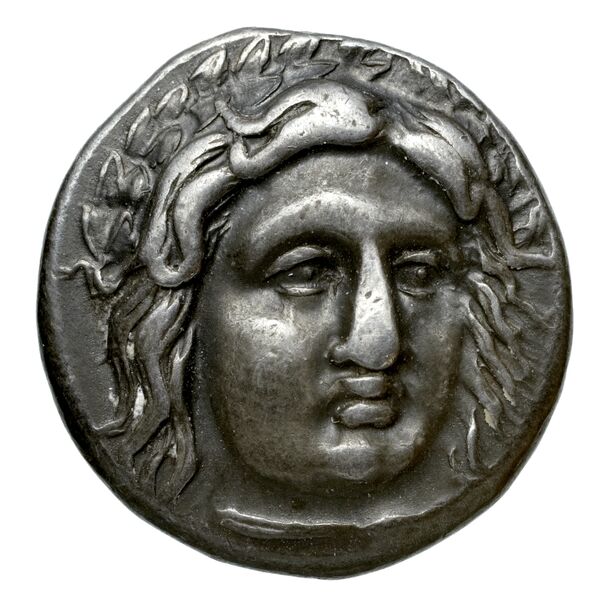 Pixodarus of Caria Halicarnassus Konuk 1998 A1, аверс, BnF (IRIS)