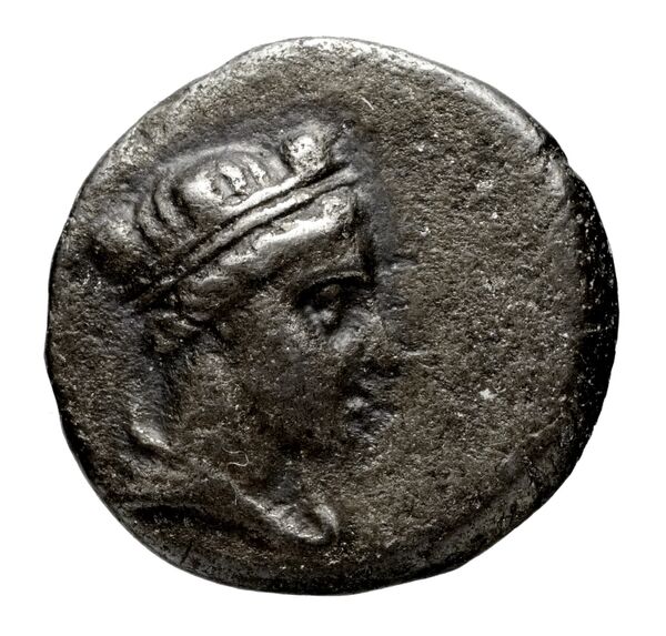 Amisus Waddington 1925 11a, аверс, bnf-iris