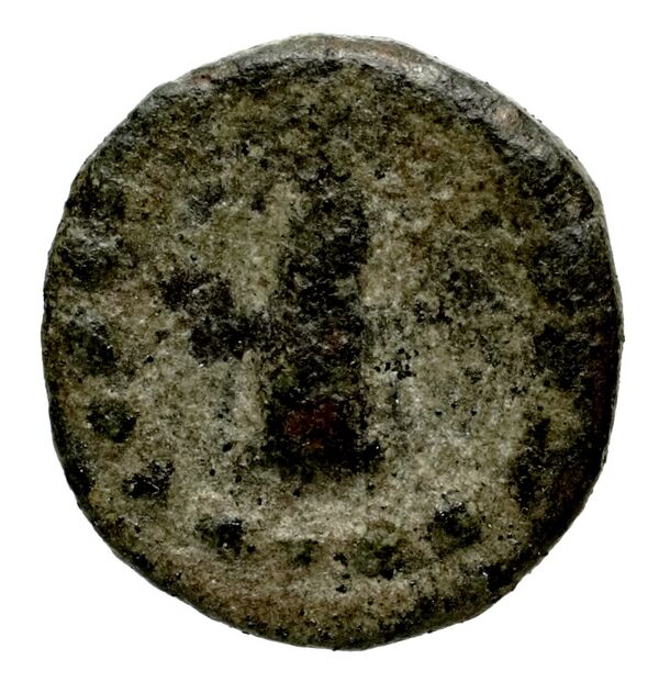 Erythrae Kinns 1980 Period V, AE 19, аверс, BnF (IRIS)