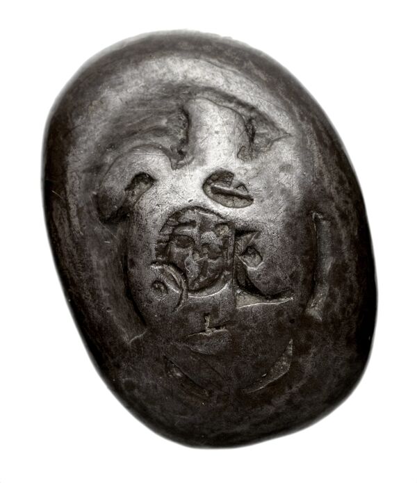 obverse Paestum Historia Numorum Italy 1180