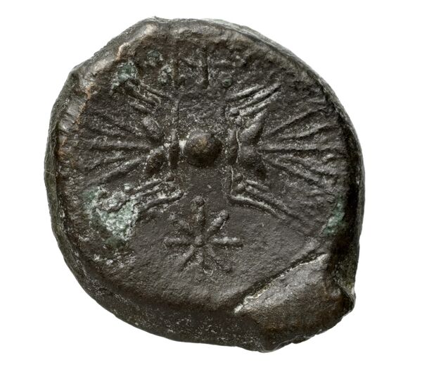 Locri Epizephyrii Historia Numorum Italy 2362-2370, реверс, BnF (IRIS)