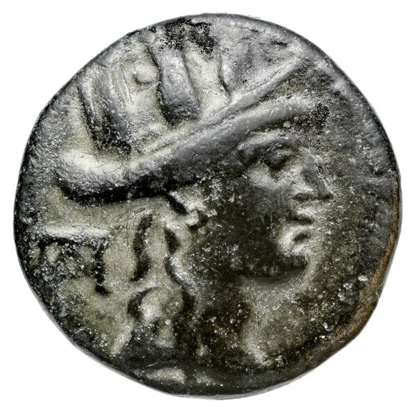 аверс Neapolis Historia Numorum Italy 598