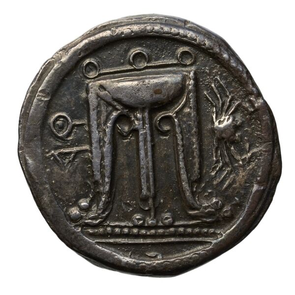 аверс Croton Historia Numorum Italy 73232