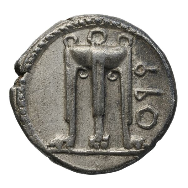аверс Croton Historia Numorum Italy 2108