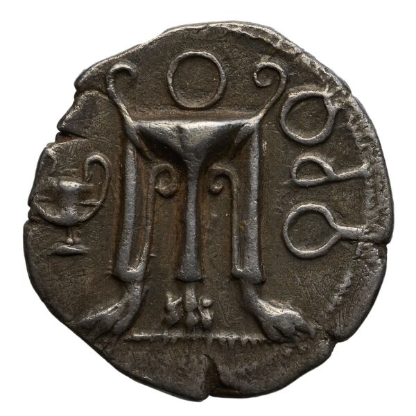 аверс Croton Historia Numorum Italy 2117-2119