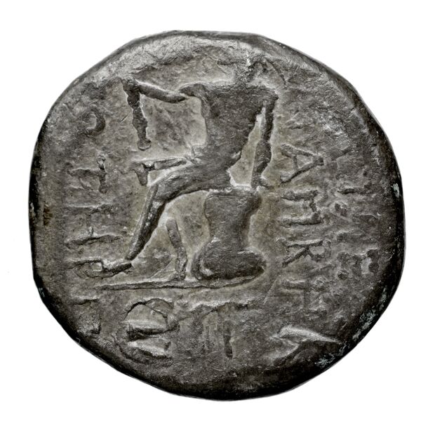 Attambelus II of Characene Charax Spasinou BMC Characene pl. 43, 4-6, реверс, BnF (IRIS)