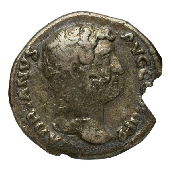 RIC II, Part 3 (second edition) Hadrian 2198, bnf_ocre