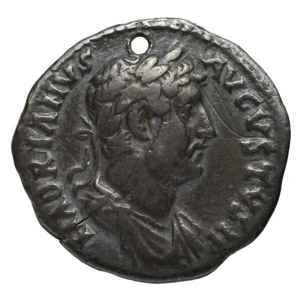 аверс RIC II, Part 3 (second edition) Hadrian 3084