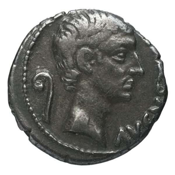 RIC I (second edition) Augustus 403, аверс, BnF (Bibliothèque nationale de France)