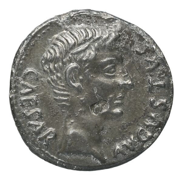 RIC I (second edition) Augustus 410, аверс, bnf_ocre