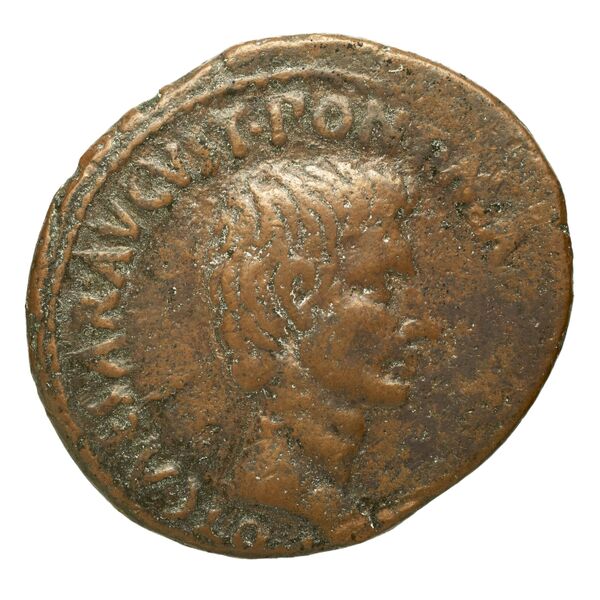 RIC I (second edition) Augustus 439, аверс, bnf_ocre