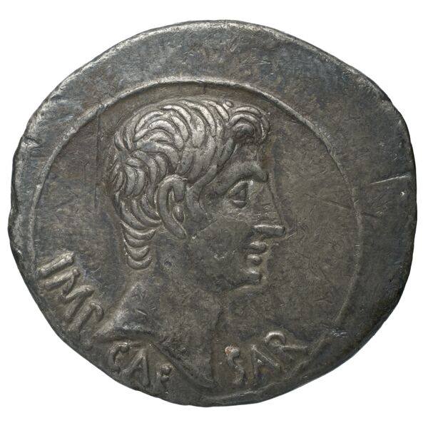 RIC I (second edition) Augustus 479, аверс, bnf_ocre
