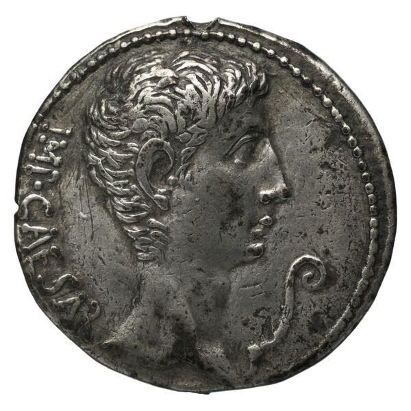RIC I (second edition) Augustus 490, аверс, bnf_ocre