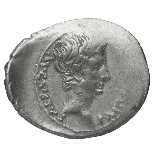 RIC I (second edition) Augustus 8, аверс, bnf_ocre