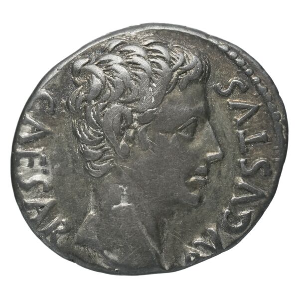 RIC I (second edition) Augustus 83, аверс, bnf_ocre