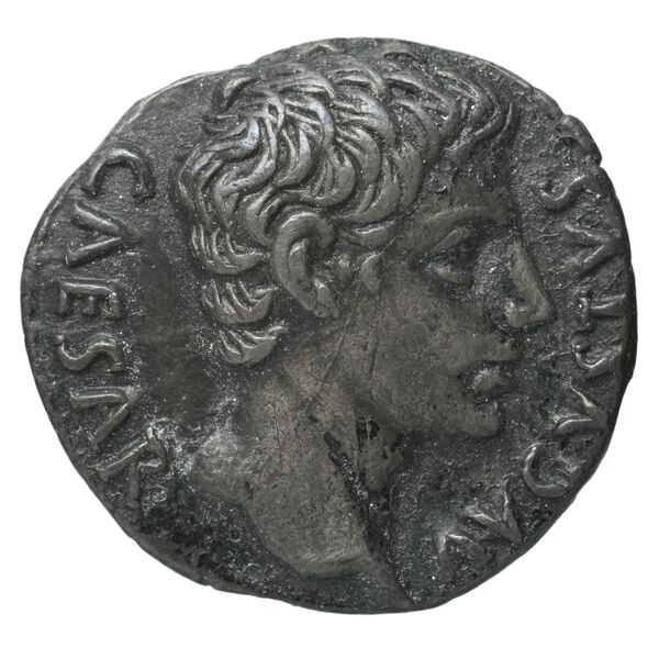 RIC I (second edition) Augustus 89, аверс, bnf_ocre