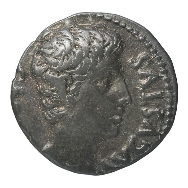 RIC I (second edition) Augustus 77A, аверс, bnf_ocre