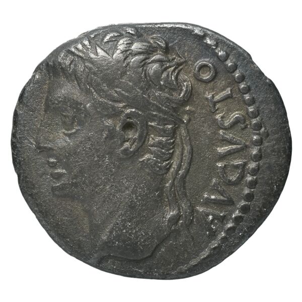 аверс RIC I (second edition) Augustus 108B