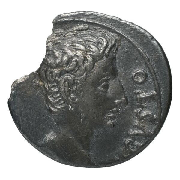 RIC I (second edition) Augustus 150A, аверс, bnf_ocre