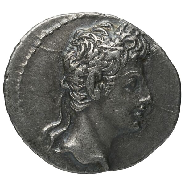 RIC I (second edition) Augustus 51, аверс, bnf_ocre