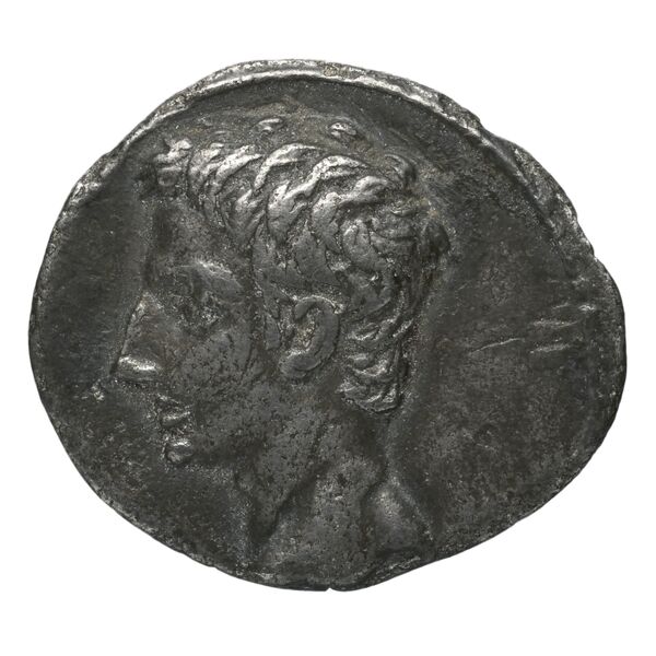 RIC I (second edition) Augustus 124, аверс, bnf_ocre