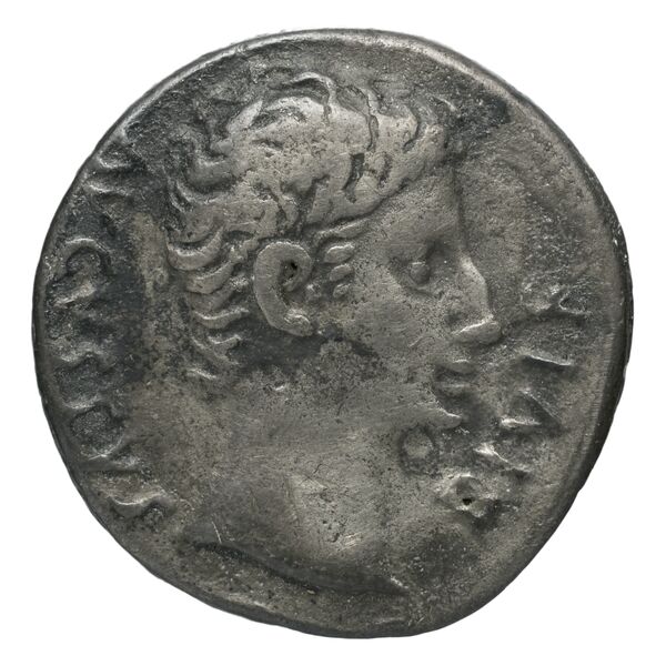 RIC I (second edition) Augustus 165A, аверс, bnf_ocre