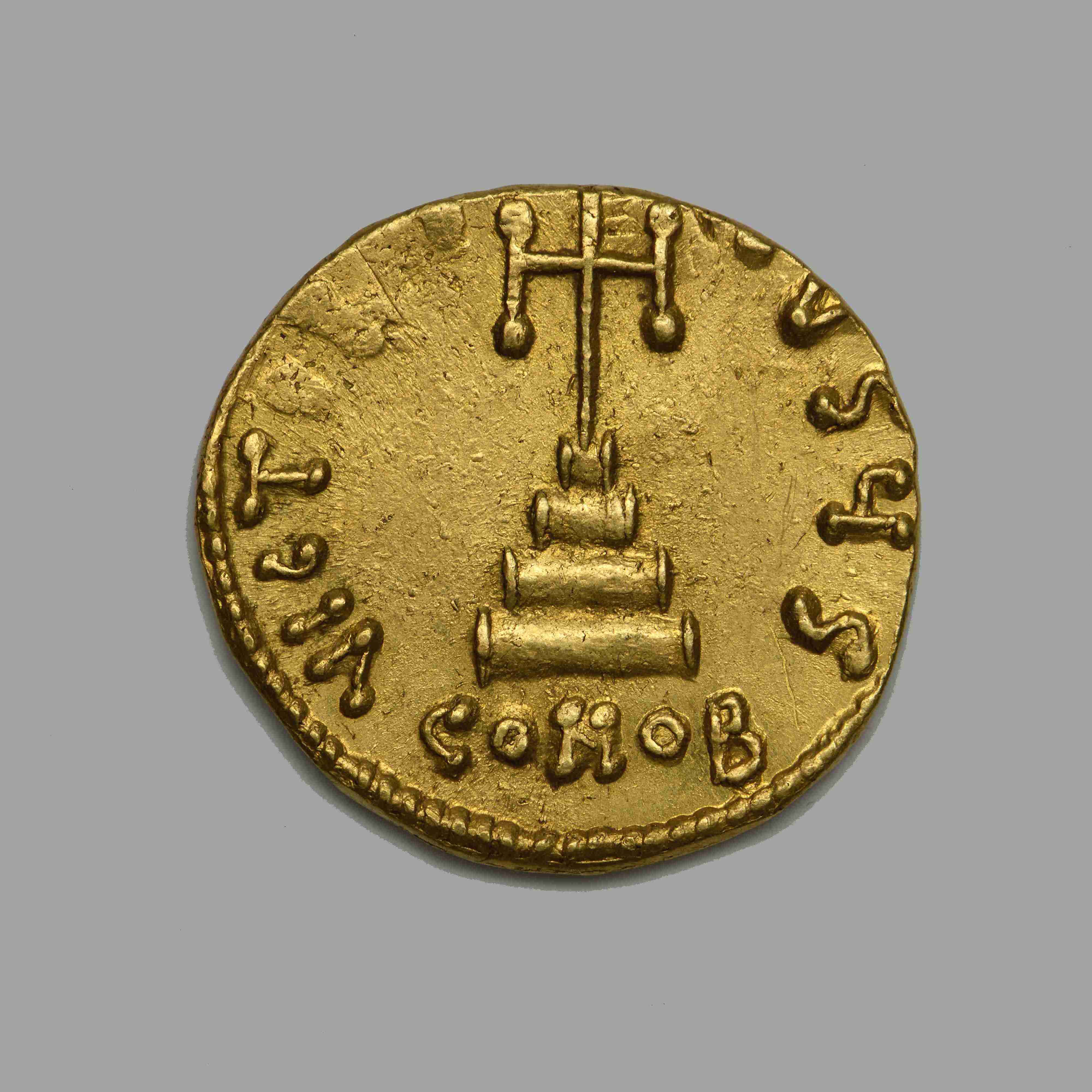 реверс Tiberios III — Solidus (Constantinople, 698)