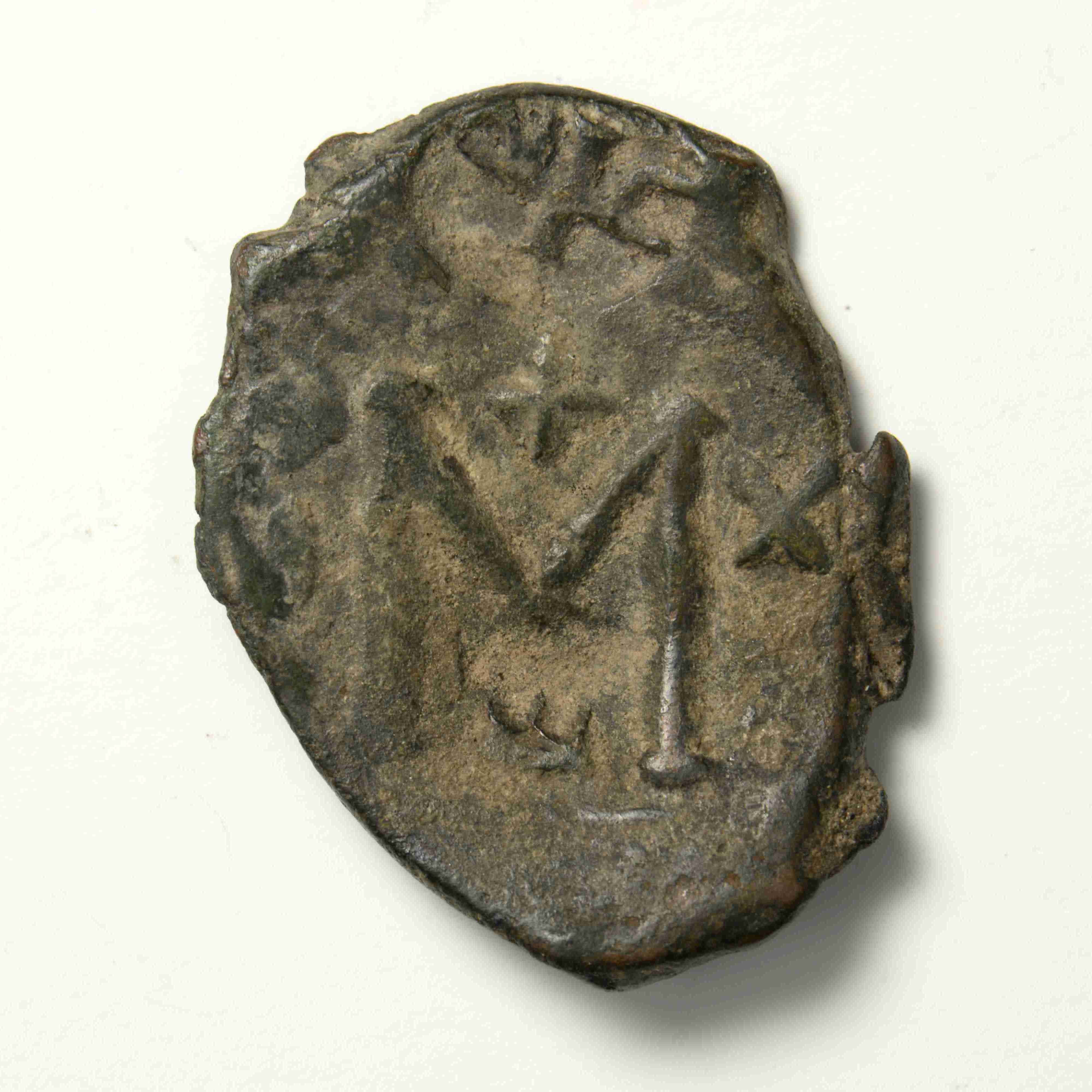 реверс Heraclius — Follis (Syrian Mint, 610)