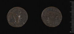 аверс RIC VIII Lugdunum 130